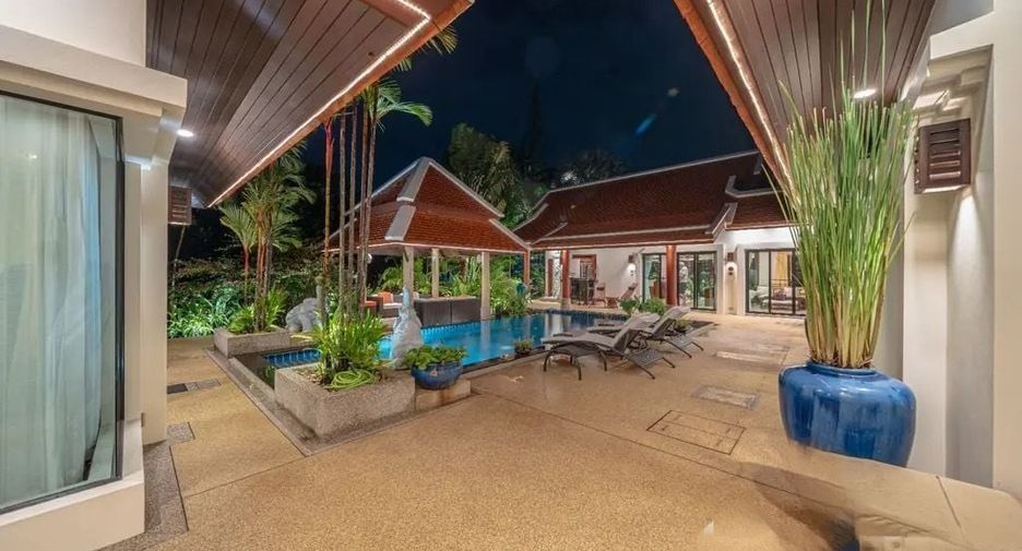 For sale 4 bed villa in Mueang Phuket, Phuket