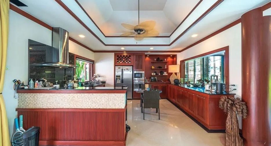 For sale 4 bed villa in Mueang Phuket, Phuket