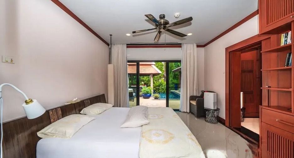 For sale 4 bed villa in Mueang Phuket, Phuket