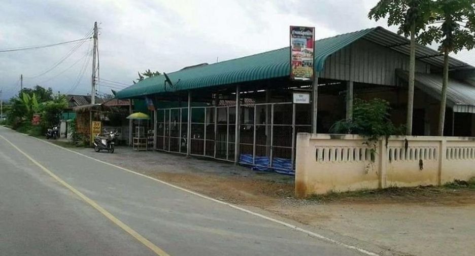 For sale 8 Beds retail Space in Mueang Lamphun, Lamphun