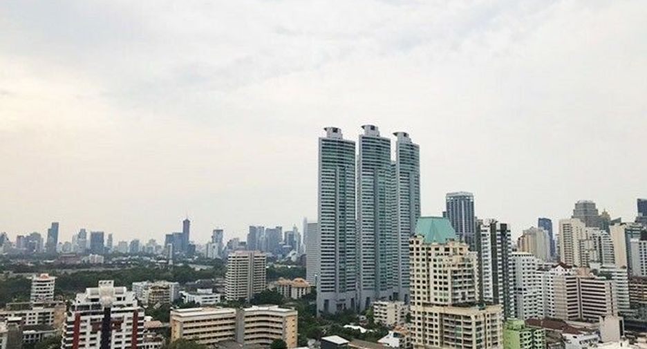 For sale 3 Beds apartment in Khlong Toei, Bangkok