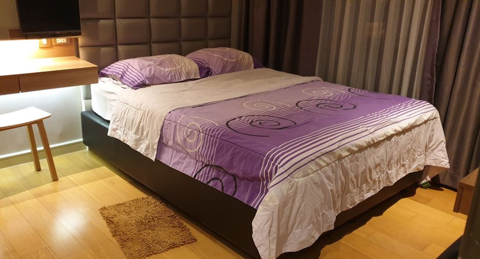À vendre 1 chambre condo à Khlong Toei, Bangkok