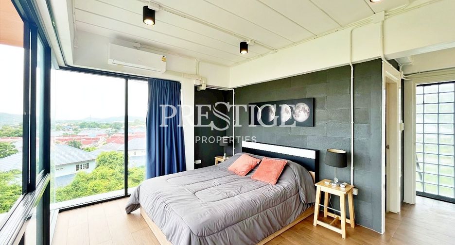 For sale 6 ベッドルーム house in Sattahip, Chonburi