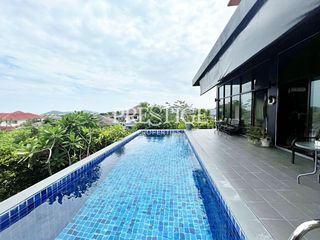 For sale 6 bedrooms house in Sattahip, Pattaya