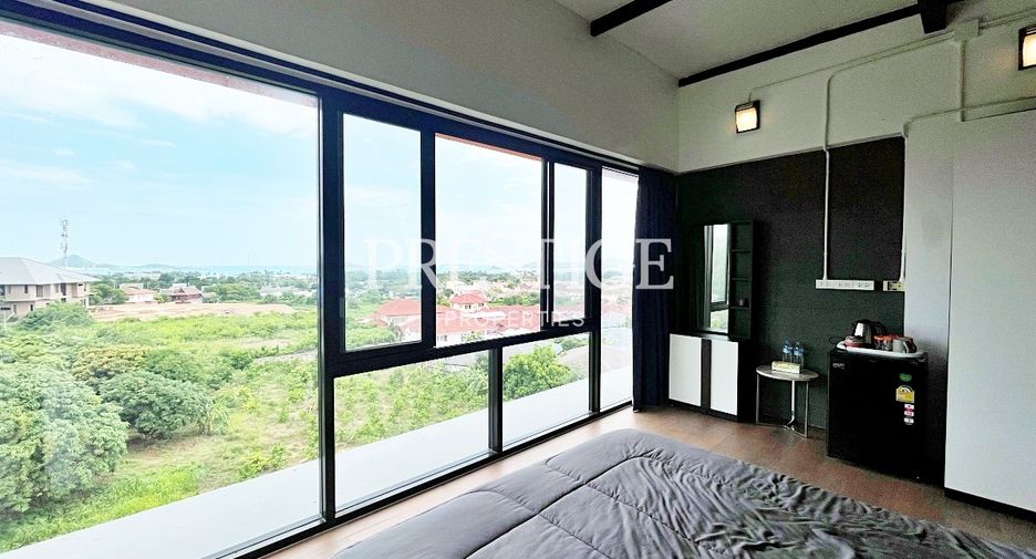 For sale 6 bed house in Sattahip, Pattaya