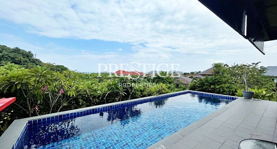 For sale 6 ベッドルーム house in Sattahip, Chonburi