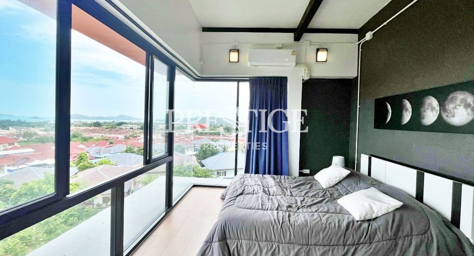 For sale 6 ベッドルーム house in Sattahip, Chonburi