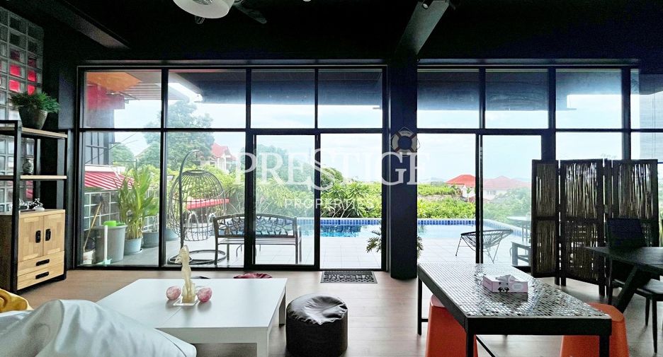 For sale 6 ベッドルーム house in Sattahip, Chonburi