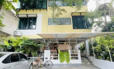 For rent 3 bed apartment in Chatuchak, Bangkok