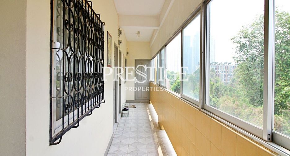 Local comercial en venta de 15 habitaciones en Bang Lamung, Chonburi