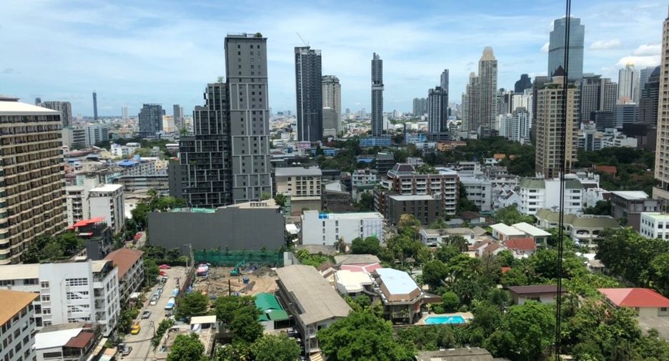 For rent and for sale 1 bed condo in Sathon, Bangkok