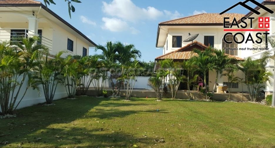 For sale 4 bedrooms house in East Pattaya, Pattaya