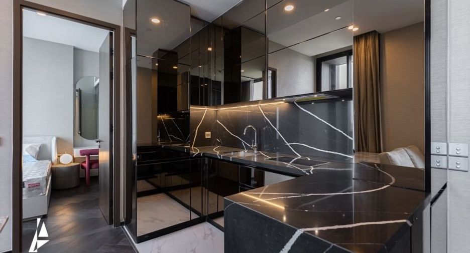 For rent 1 bed condo in Khlong Toei, Bangkok