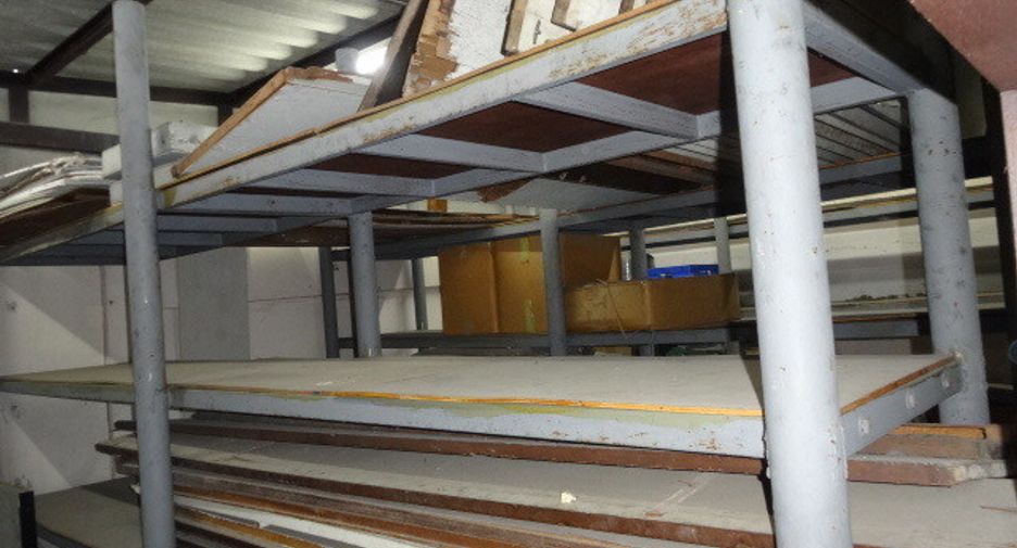 For sale 5 bedrooms retail Space in Phra Khanong, Bangkok