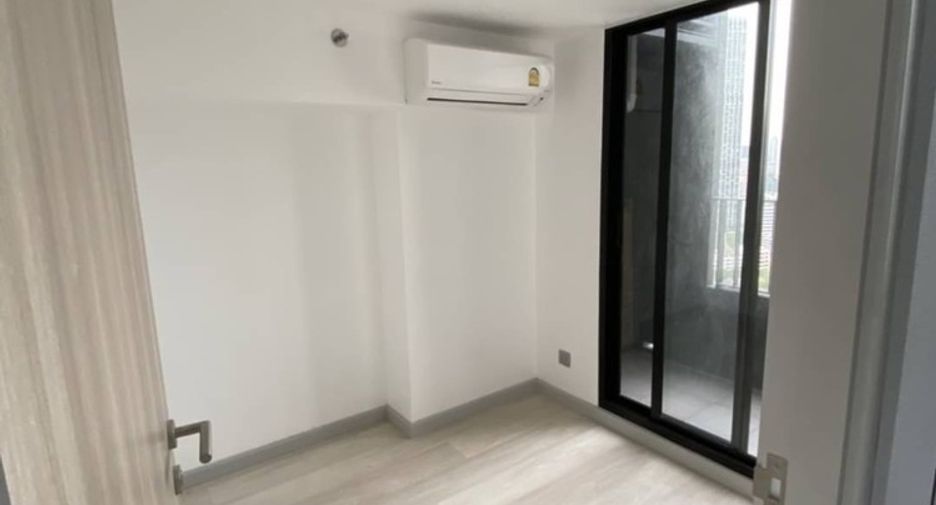 For rent 1 bed condo in Sathon, Bangkok