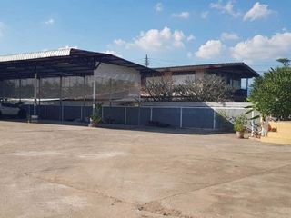 For rent and for sale warehouse in Mueang Kamphaeng Phet, Kamphaeng Phet