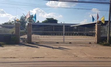For rent そして for sale warehouse in Mueang Kamphaeng Phet, Kamphaeng Phet