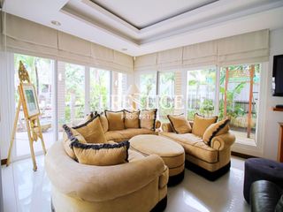 For sale 4 bed house in Sattahip, Chonburi