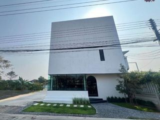 For sale 1 Beds office in Thanyaburi, Pathum Thani