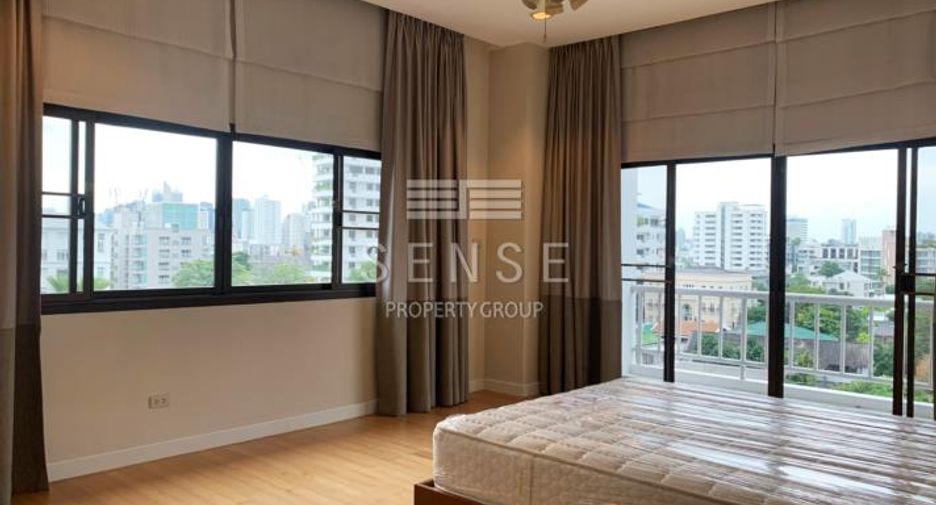 Condo en alquiler de 4 habitaciones en Watthana, Bangkok