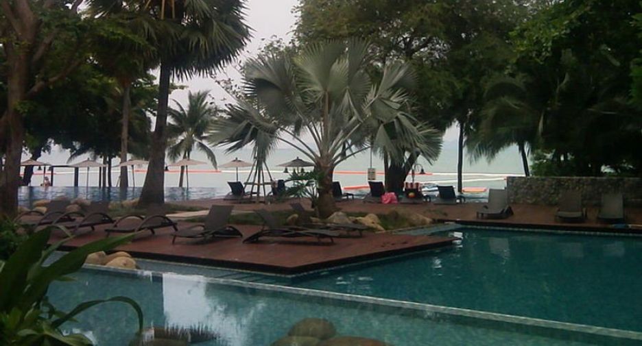 For rent 1 bed condo in Bang Lamung, Chonburi