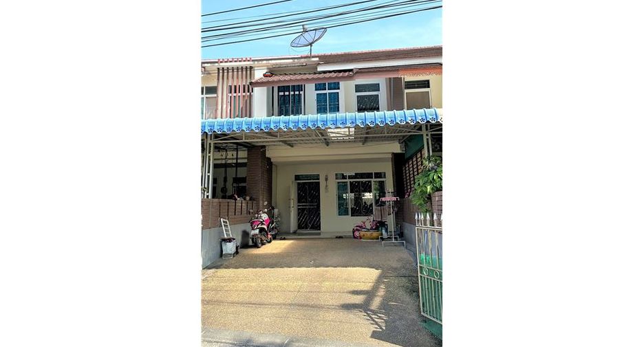 For sale 2 bed townhouse in Mueang Krabi, Krabi