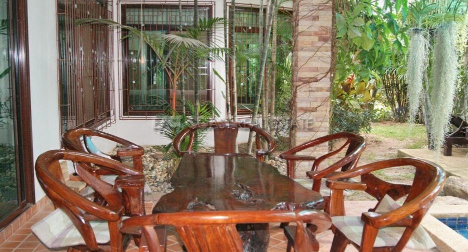 For sale 3 bedrooms house in Bang Lamung, Chonburi