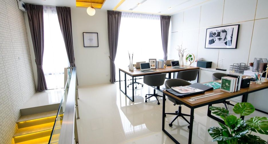 For sale 1 bed townhouse in Suan Luang, Bangkok