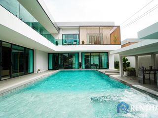 For sale 6 bedrooms villa in Bang Lamung, Chonburi