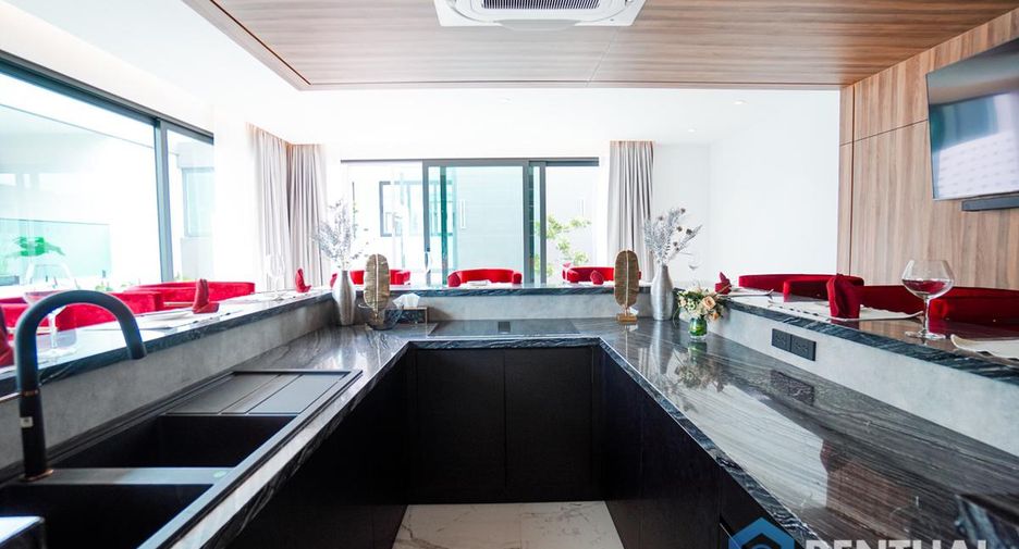 Villa zum Kauf mit 6 Zimmer in Bang Lamung, Chonburi