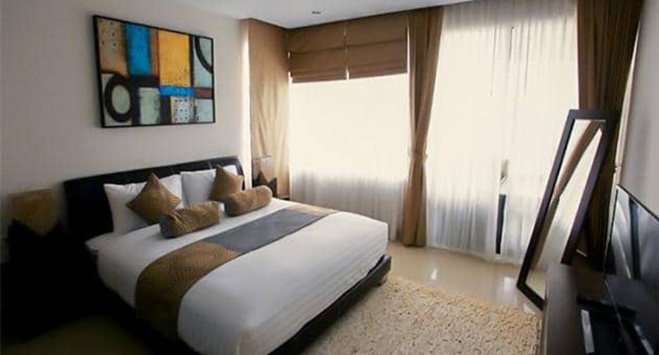 For sale 3 bedrooms condo in Jomtien, Pattaya