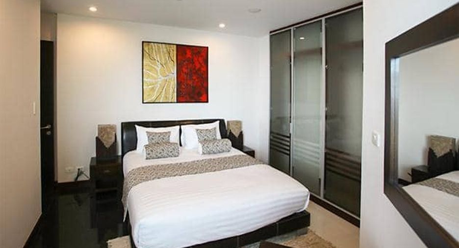 For sale 3 bedrooms condo in Jomtien, Pattaya