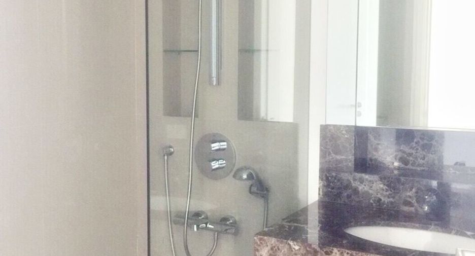 Condo en alquiler de 3 habitaciones en Pathum Wan, Bangkok