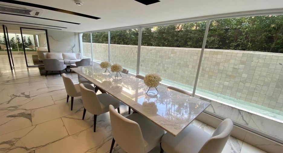 For sale 1 bed condo in Pathum Wan, Bangkok