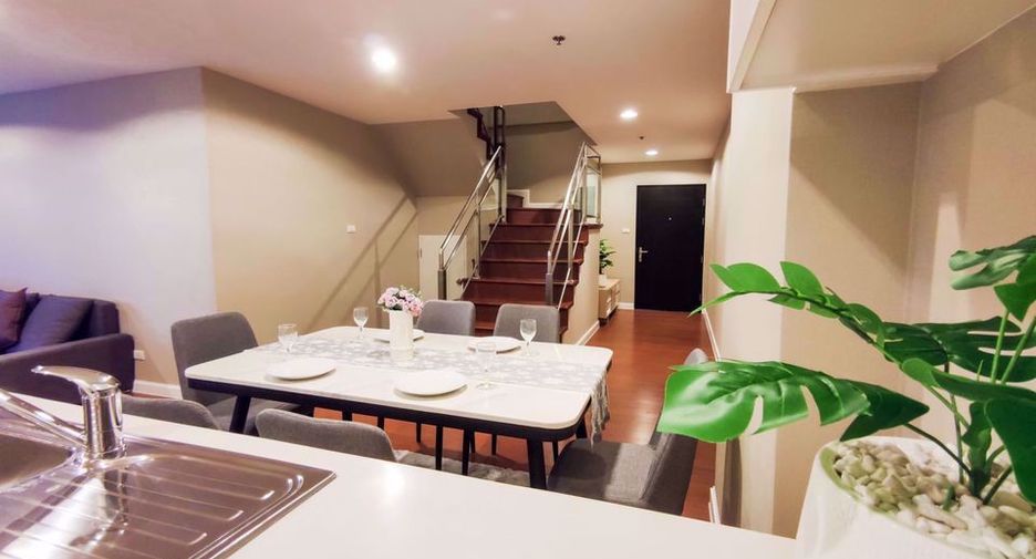 For rent studio condo in Huai Khwang, Bangkok