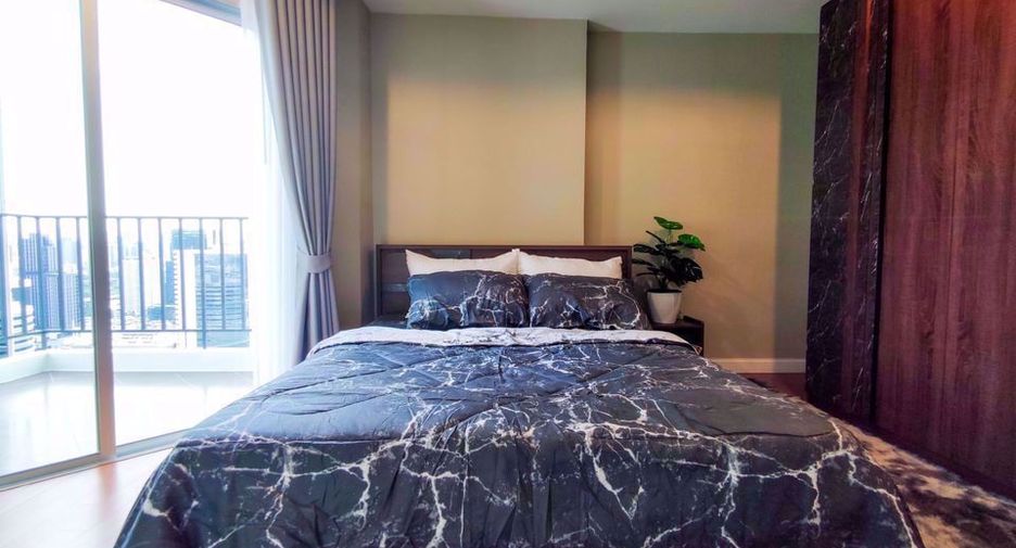 For rent studio condo in Huai Khwang, Bangkok