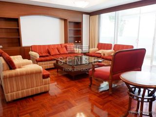 For rent 4 bed condo in Khlong Toei, Bangkok