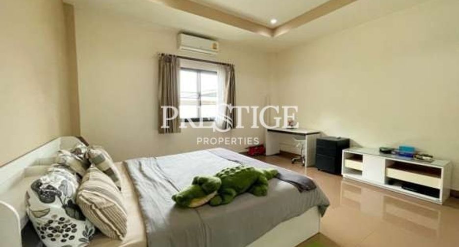 Haus zur Miete und zum Kauf mit 3 Zimmer in Bang Lamung, Chonburi