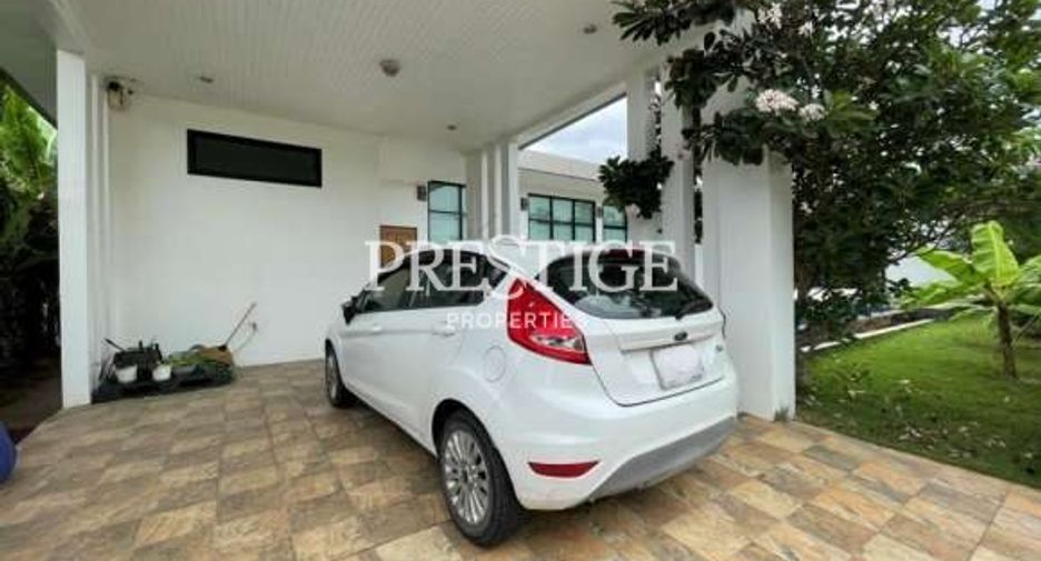 Haus zur Miete und zum Kauf mit 3 Zimmer in Bang Lamung, Chonburi