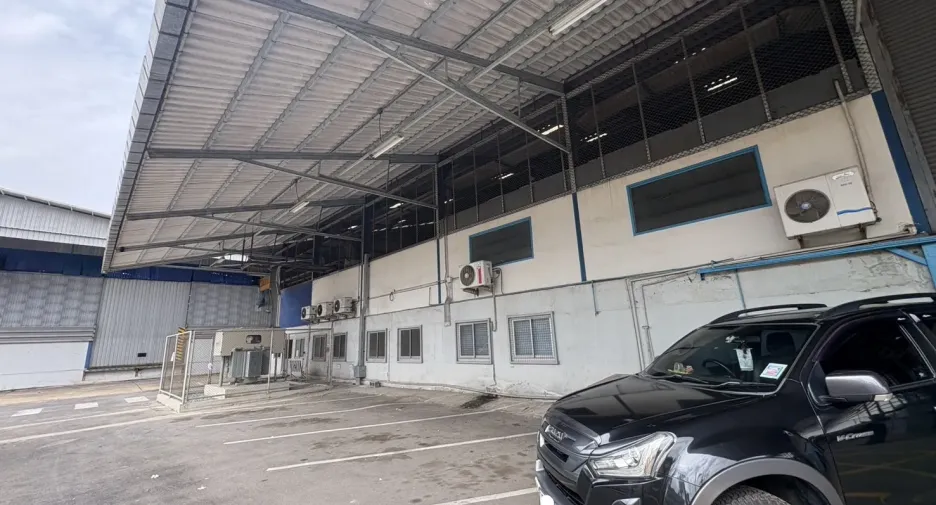 For rent warehouse in Phra Pradaeng, Samut Prakan