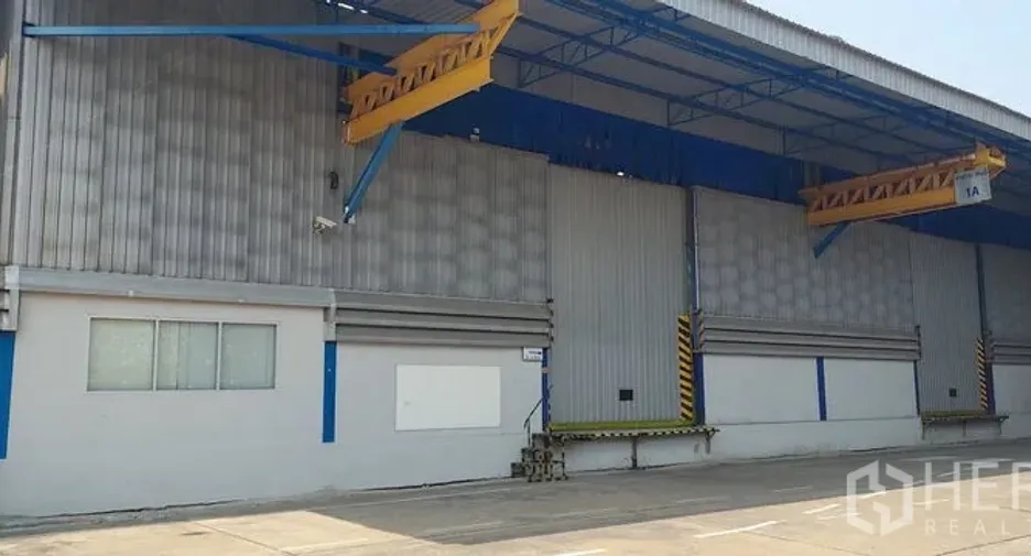 For rent warehouse in Phra Pradaeng, Samut Prakan