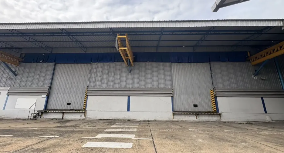 For rent warehouse in Phra Pradaeng, Samut Prakan