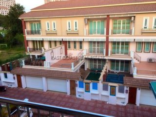For sale 3 bedrooms house in Bang Lamung, Chonburi