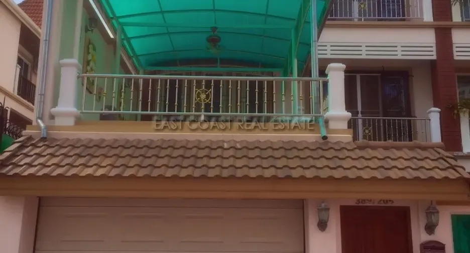 À vendre 3 chambres maison à Bang Lamung, Chonburi