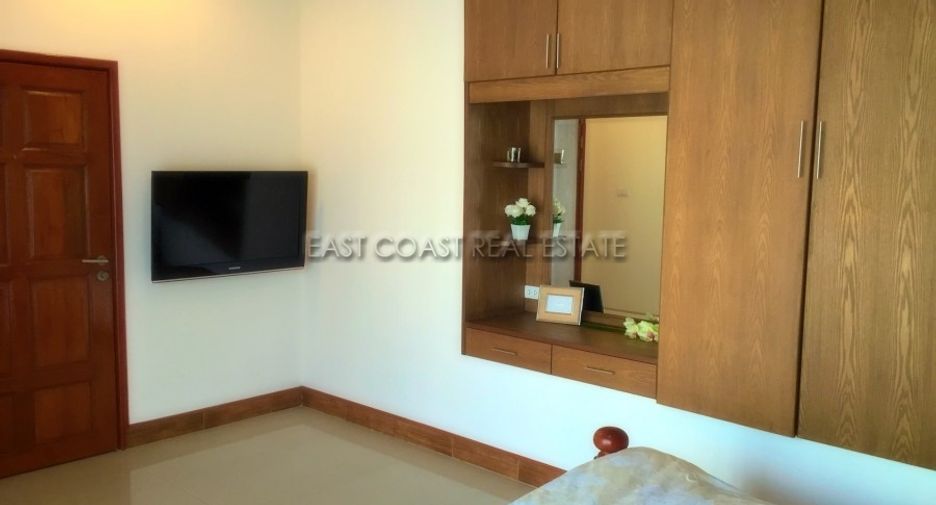 For sale 3 bedrooms house in Pratumnak, Pattaya