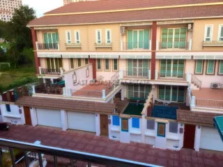 Продажа 3 спальни дом в Банг Ламунг, Чонбури