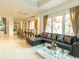 For sale 6 bed house in Bang Lamung, Chonburi