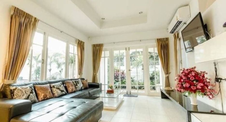 Haus zum Kauf mit 6 Zimmer in Bang Lamung, Chonburi