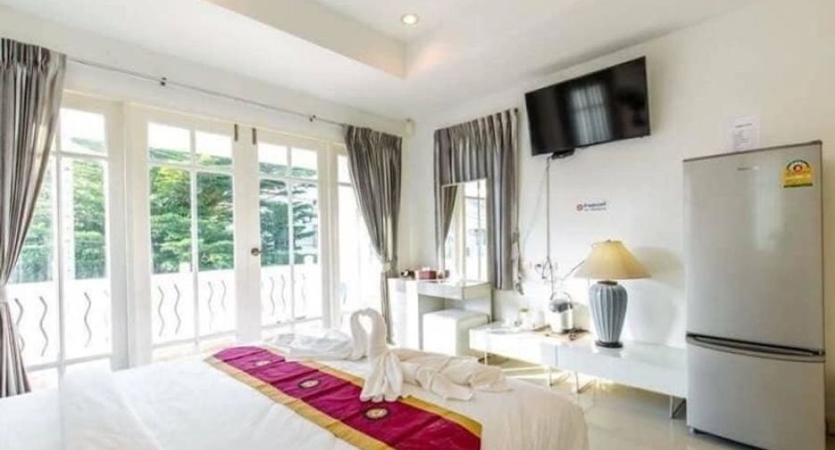 Haus zum Kauf mit 6 Zimmer in Bang Lamung, Chonburi