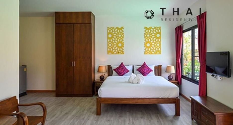 For sale 21 bed hotel in Mueang Phuket, Phuket